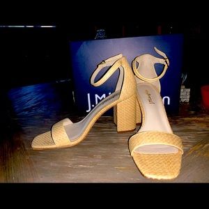 J. McLaughlin Eame heels size 9.